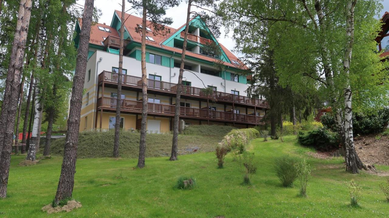Riviera Lipno 510/17 Apartment Lipno nad Vltavou Luaran gambar